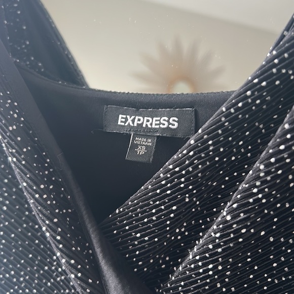 Polka Dot Romper - Picture 2 of 4